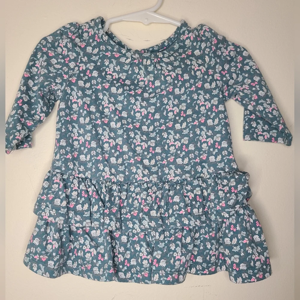 Bundle of blue and green baby dresses 3-6months gap & oshkosh